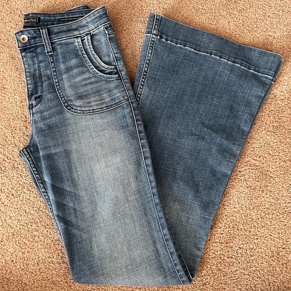 A&F high rise, wide leg flare jeans
